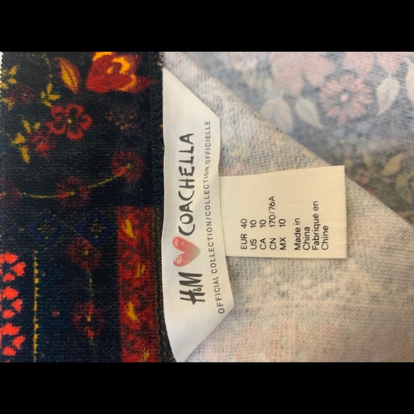 Velvet Mini Skirt - Picture 4 of 5